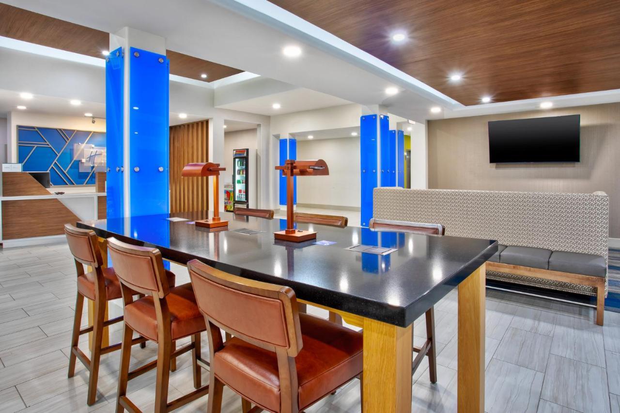 Holiday Inn Express Hotel And Suites Katy By Ihg Luaran gambar